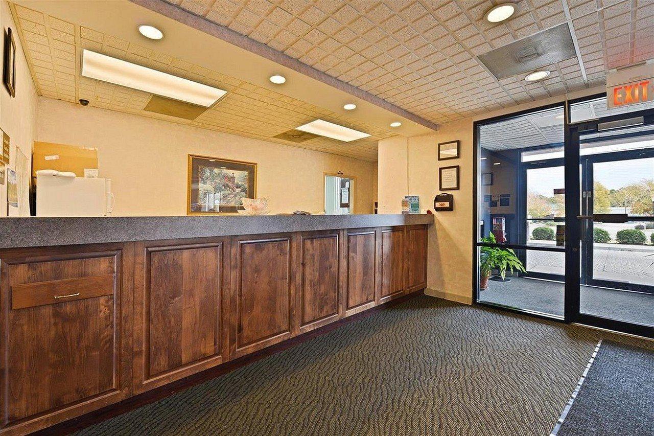 Quality Inn & Suites Айкен Интерьер фото