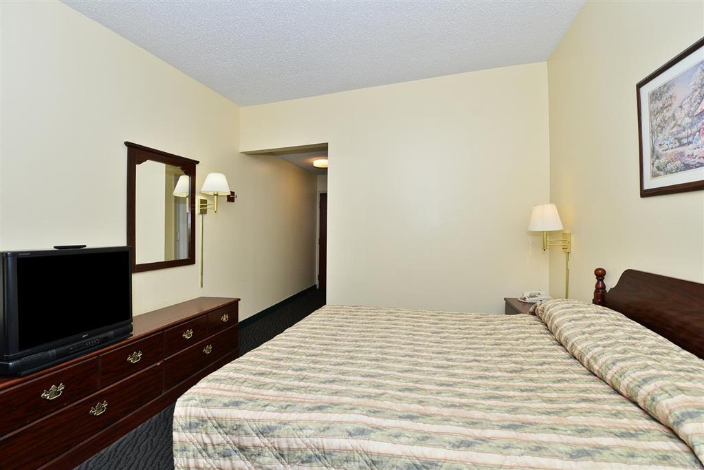 Quality Inn & Suites Айкен Номер фото