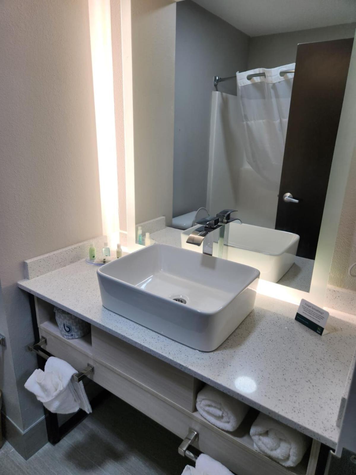 Quality Inn & Suites Айкен Экстерьер фото